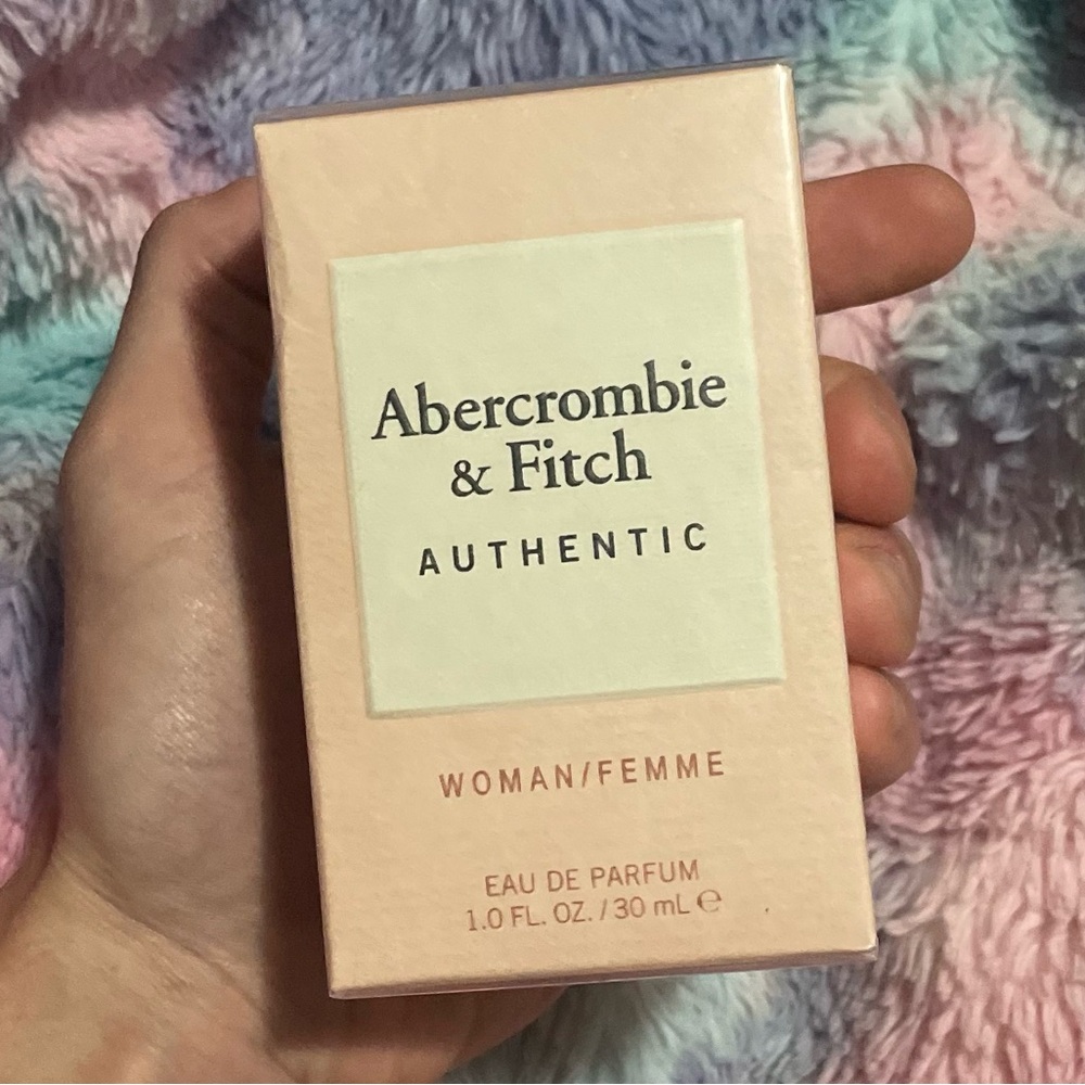 Limited Edition Authentic by Abercrombie & Fitch for Women - 1.0 oz EDP Spray - Picture 5 of 5